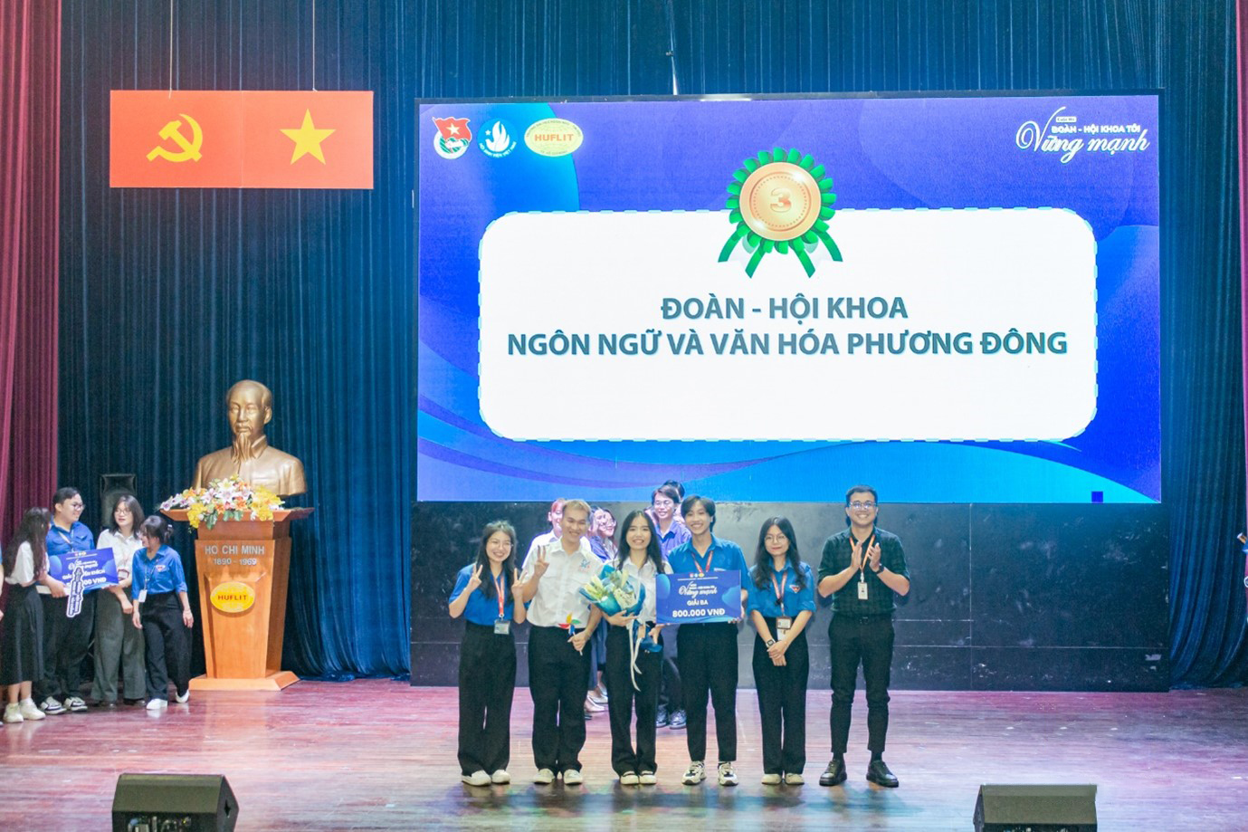 “Tập huấn cán bộ Đoàn - Hội” HUFLIT năm học 2023 - 2024